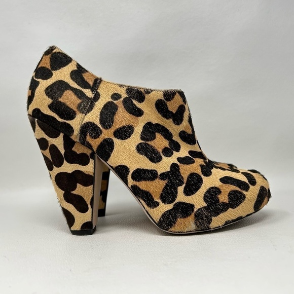 OFFICE LONDON Animal Print Fur Heel Booties Women’s Size 37 - Picture 2 of 12